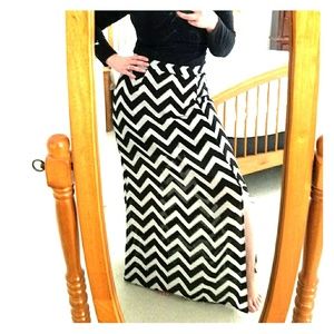 Forever 21 Chiffon Maxi Skirt